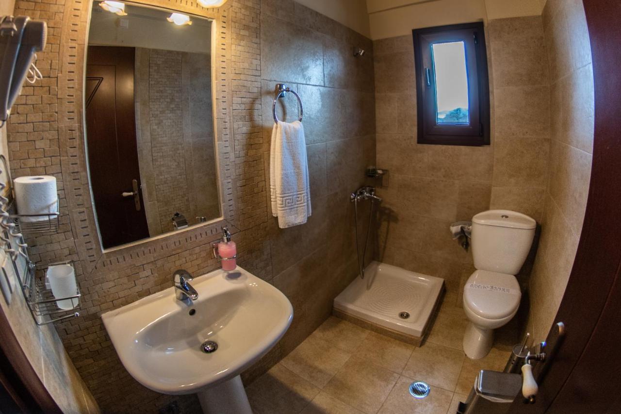 Filoxenia Hotel Koutsodimos Luaran gambar